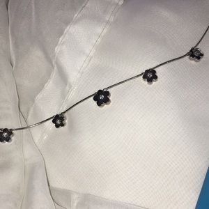 Lia Sophia Silver Flower necklace